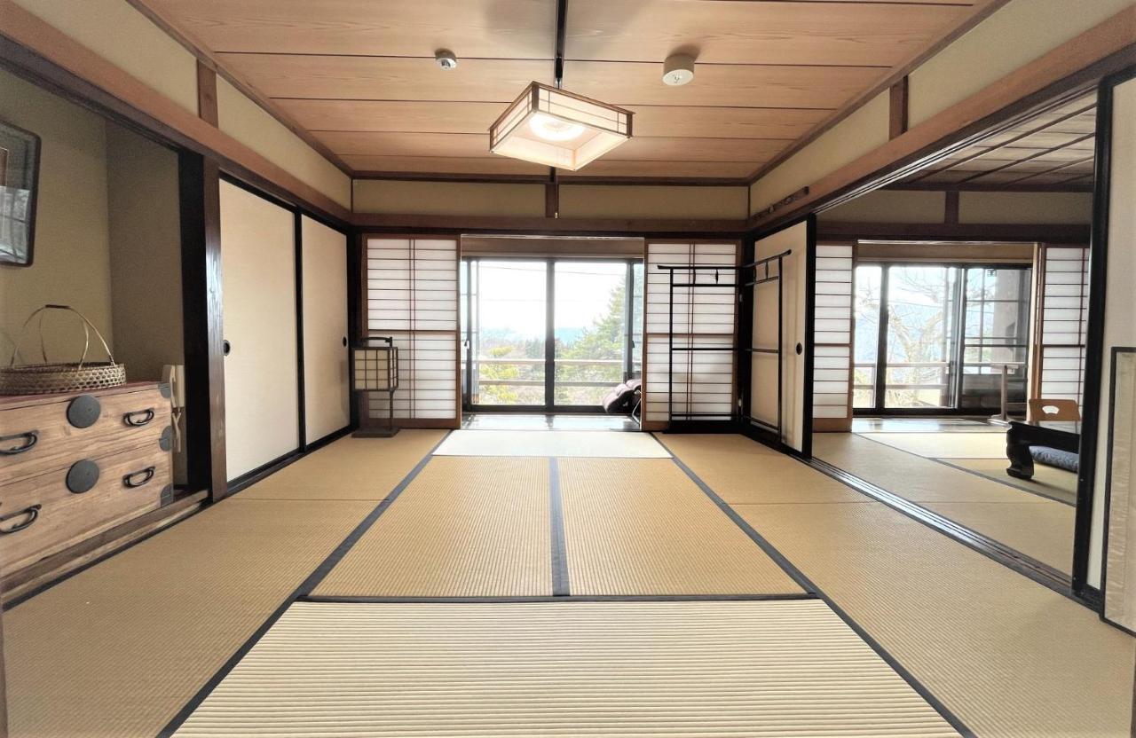 宿屋白金家 Yadoya-Shiroganeya 1日1組限定2名から8名様まで 全館貸切り 伝統的建造物の旅籠宿 Traditional Culture Experience Нагано Экстерьер фото