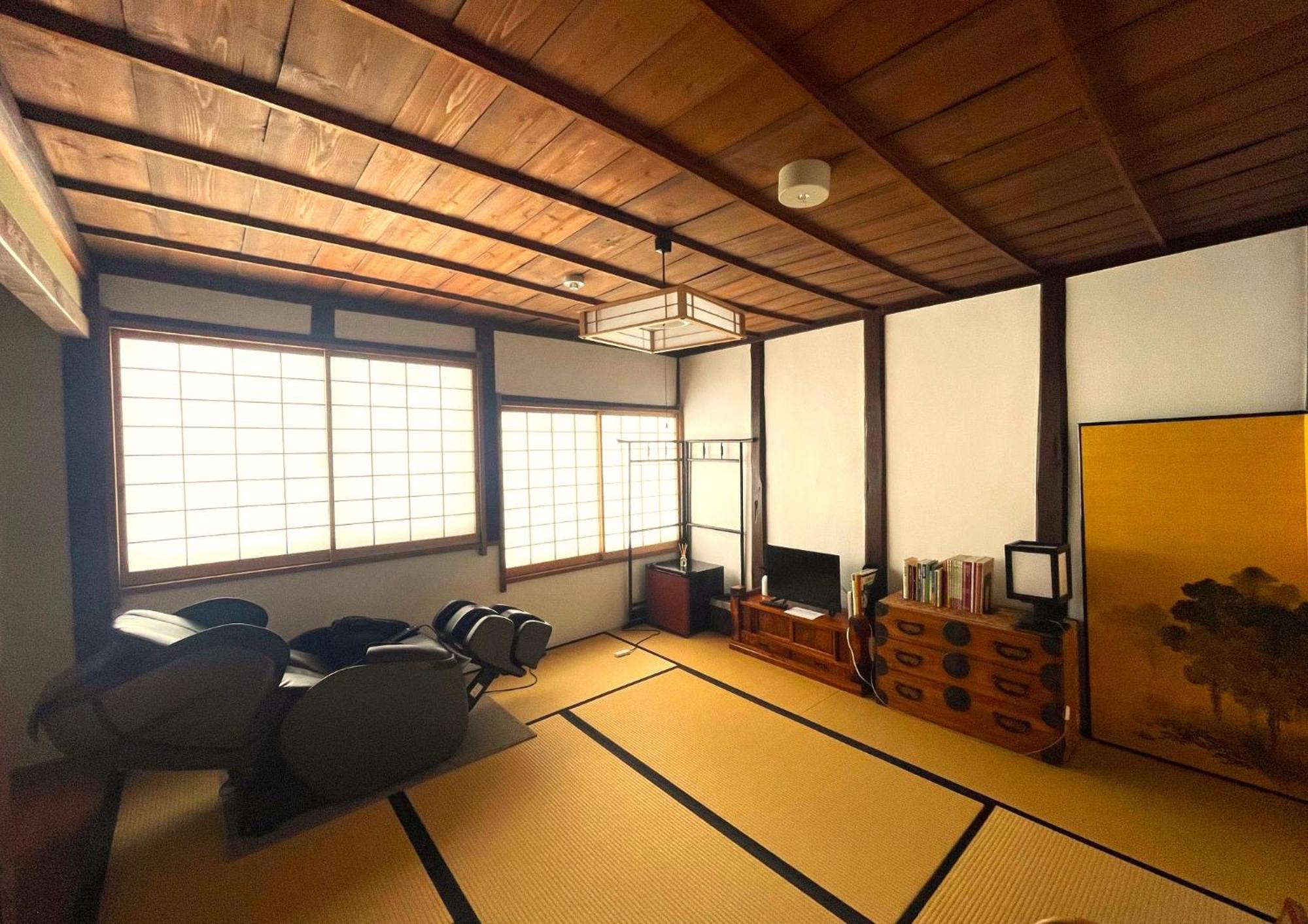 宿屋白金家 Yadoya-Shiroganeya 1日1組限定2名から8名様まで 全館貸切り 伝統的建造物の旅籠宿 Traditional Culture Experience Нагано Экстерьер фото